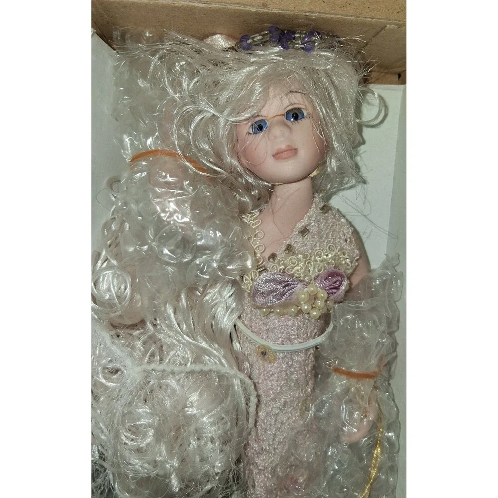 Original Showstoppers Porcelain Mermaid Chantilly Amethyst Doll NIB